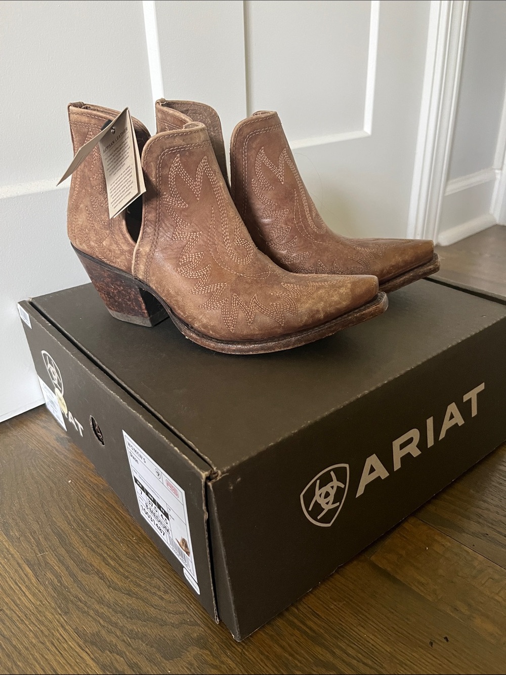 Ariat Dixon brown distressed Western Ankle Booties